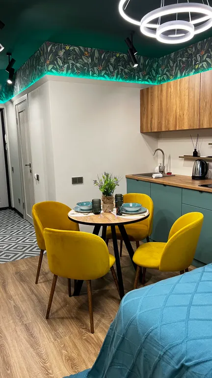 Уютная студия с дизайнерским ремонтом и сауной