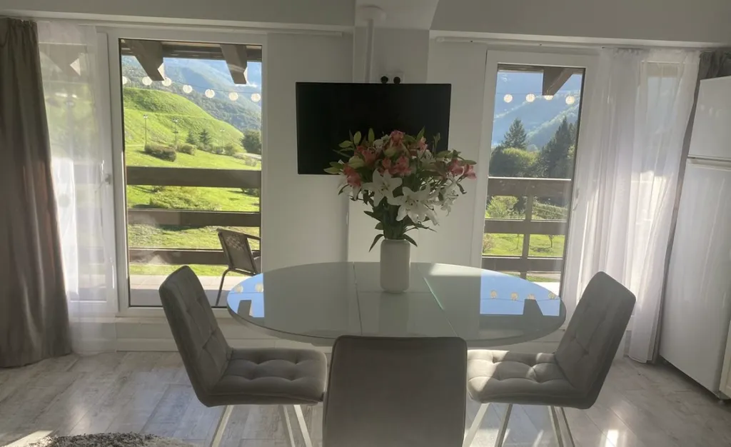 Квартира Гнездышко с видом на горы — аренда посуточно в Красная Поляна