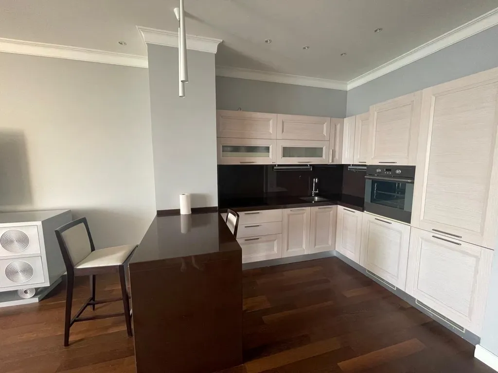 Апарт для семьи из 3 человек на берегу моря, с видовой террасой, кухней