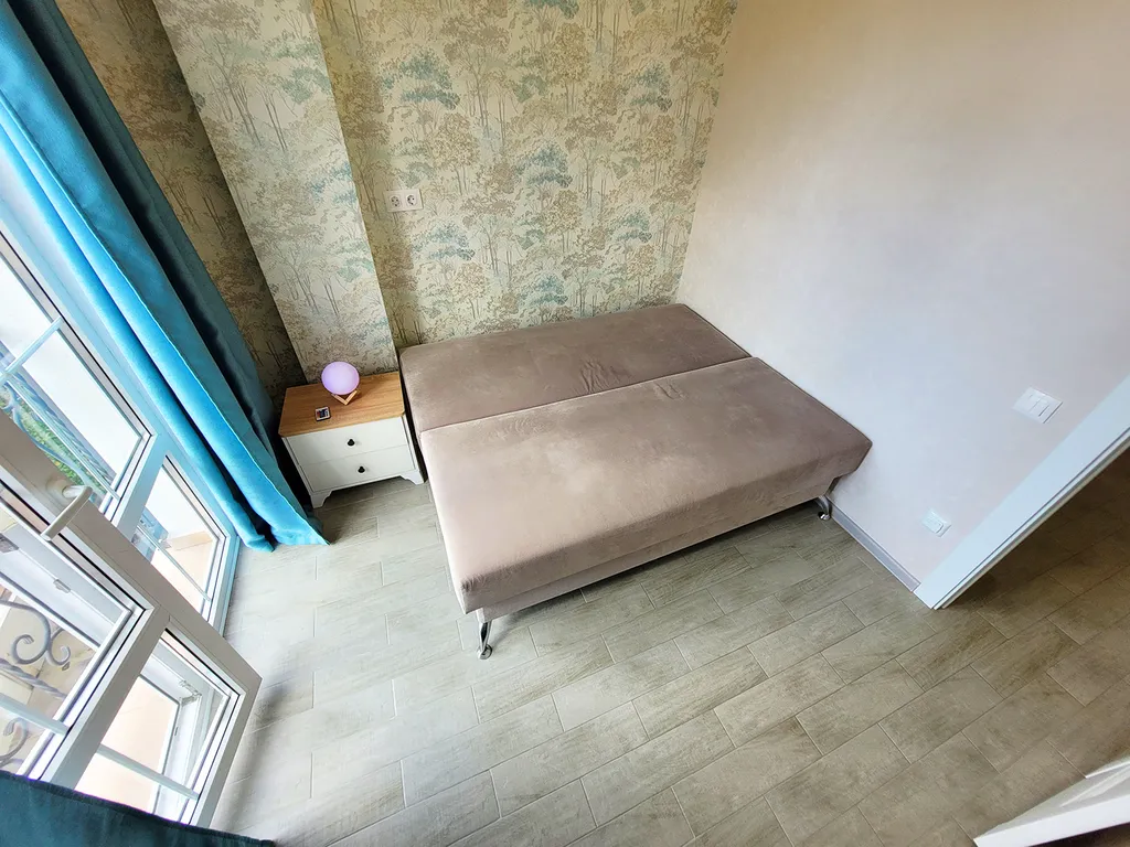 Квартира с видом и балконом