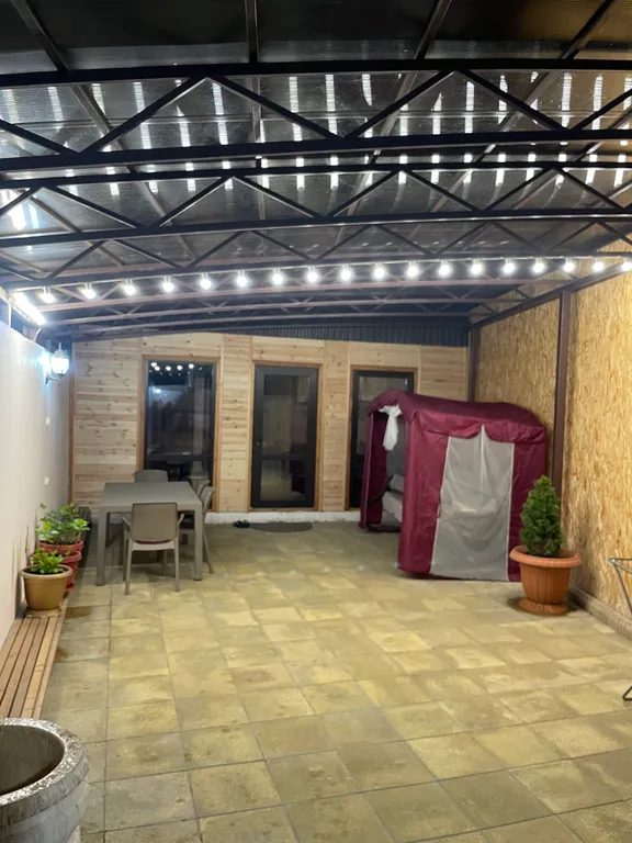 Коттедж Уютный домик в центре города — Махачкала