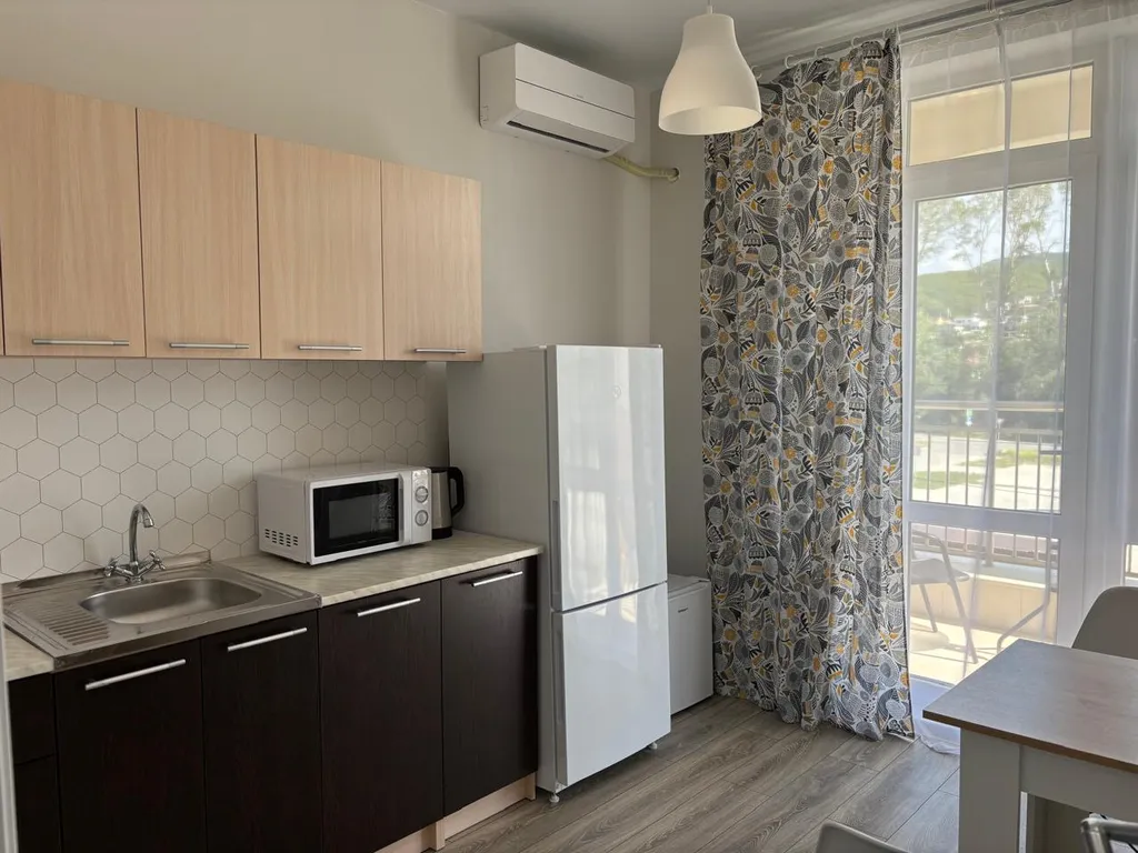 275 Однокомнатная с бассейном на 4 человека