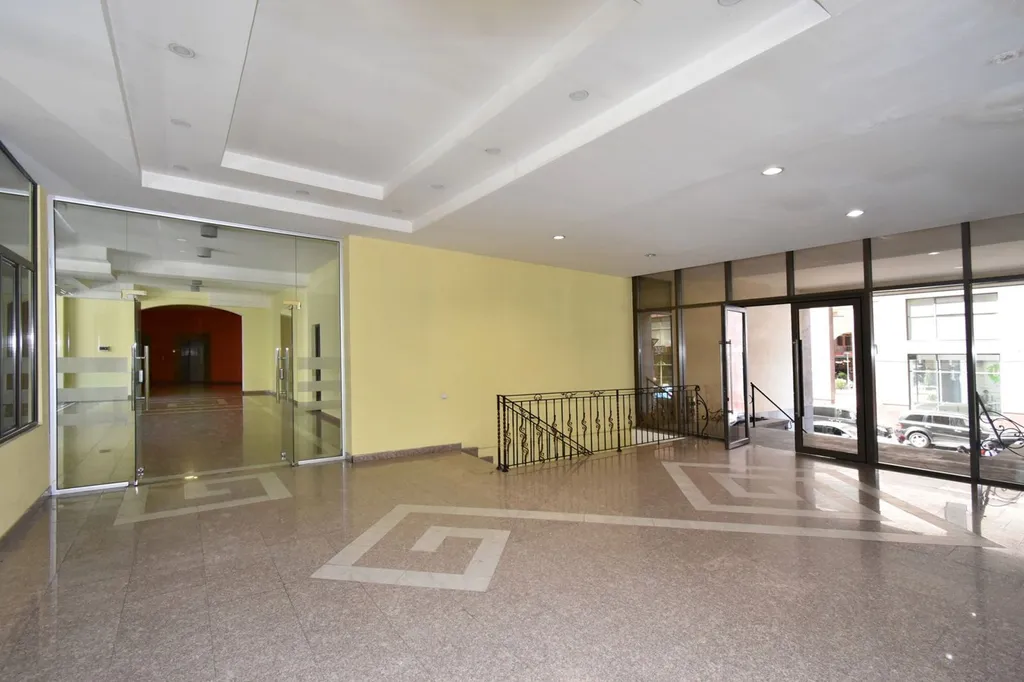 Уютная и просторная квартира в элитной новостройке в центре города