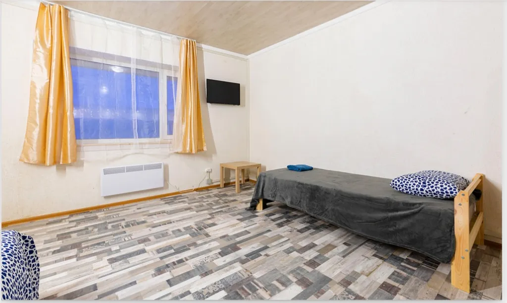 Квартирка с двориком Апрель 2