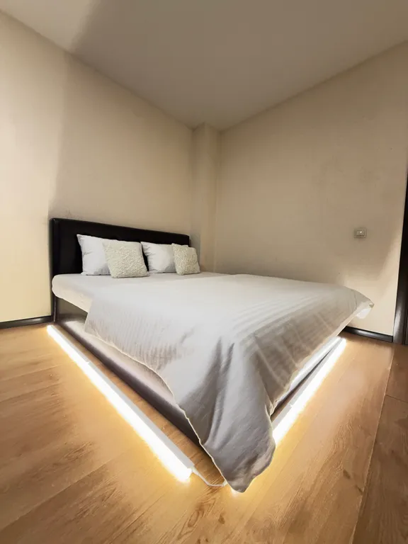 Тут хорошо на Щорса