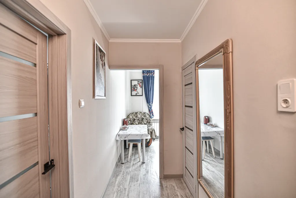 Квартира возле ТЦ Рай