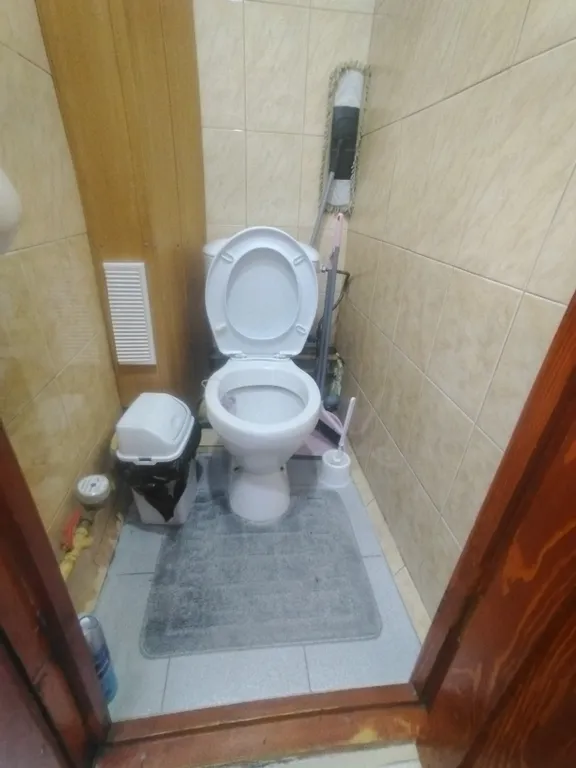 Благоустроенная квартира в тихом районе.