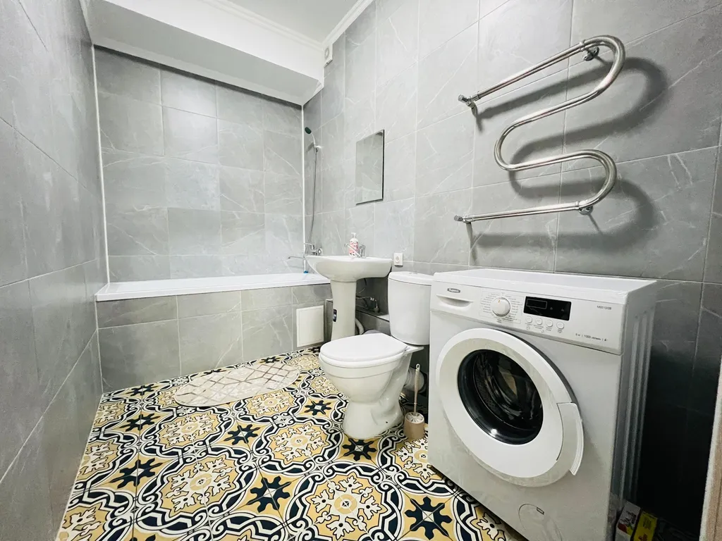 Квартира в районе ТЯрЦ Мега и парка Президента