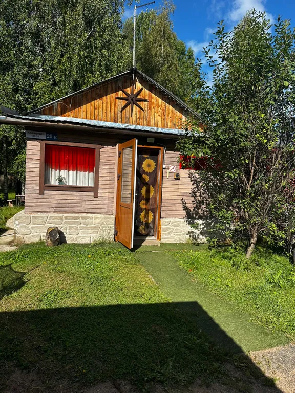 Коттедж Домик в лесу с баней — Лодейное Поле