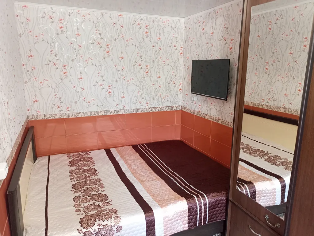 Квартира с отдельным входом и своим закрытым двориком — аренда посуточно в Туапсе