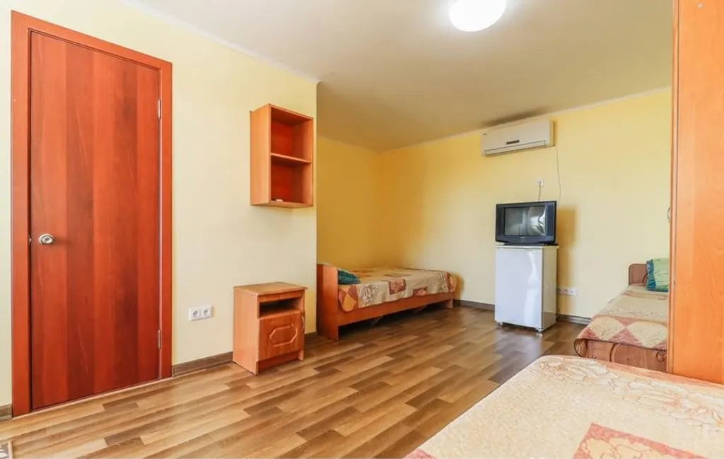 Квартира Комната — Кучугуры