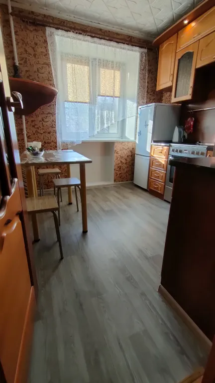 Уютная квартира в районе ЖД и Автовокзала — аренда посуточно в Ишим