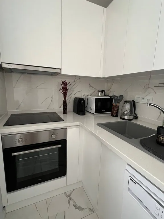 Стильные апартаменты в центре, в 3-минутах от пляжа