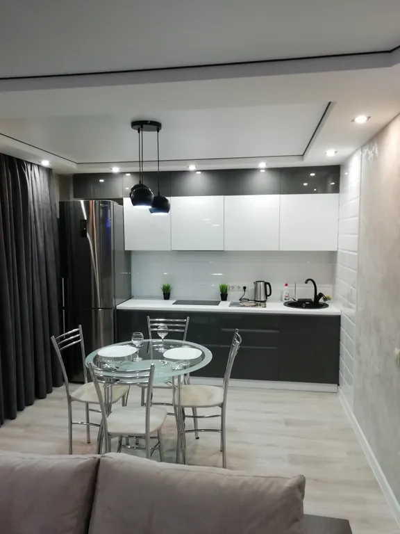 Шикарная квартира центре города у Волгомолл. — аренда посуточно в Волжский