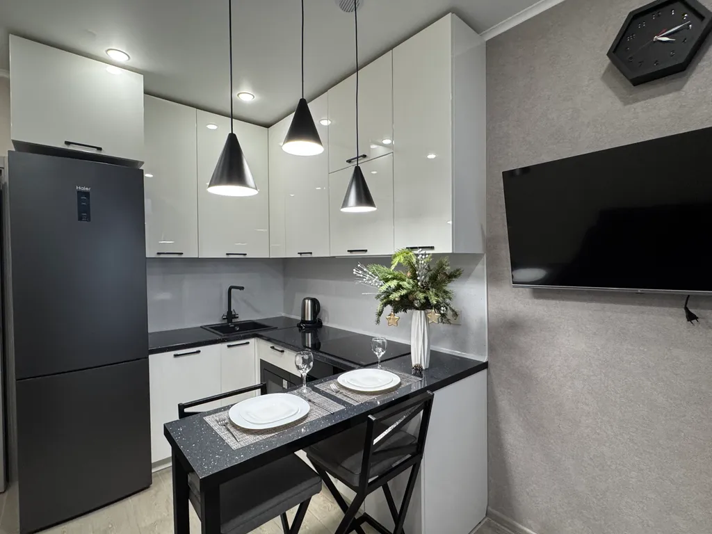 Квартира Светлая уютная квартира в деловом центре города с видом на море — Анапа