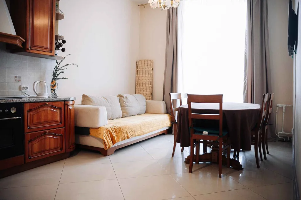 Квартира 2-комнатная квартира в центре — Хабаровск