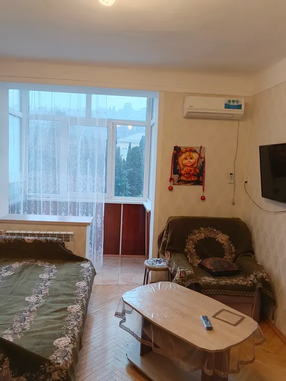 Квартира в центре Ялты — аренда посуточно в Ялта