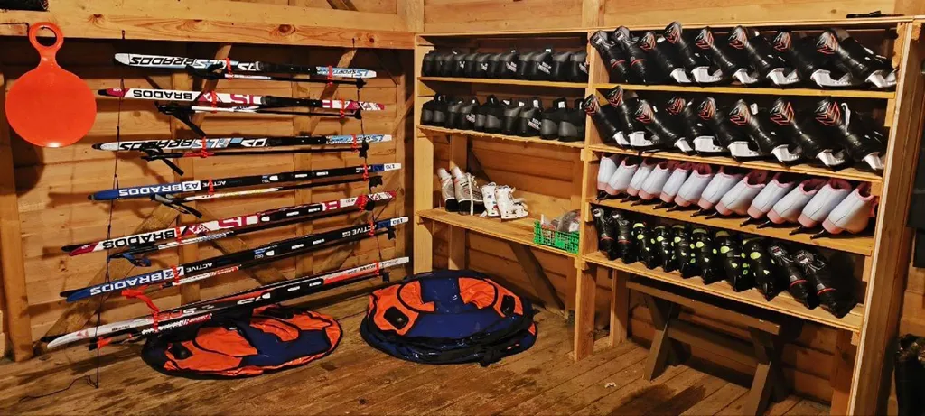 Коттедж Рускеала с сауной и видом на озеро