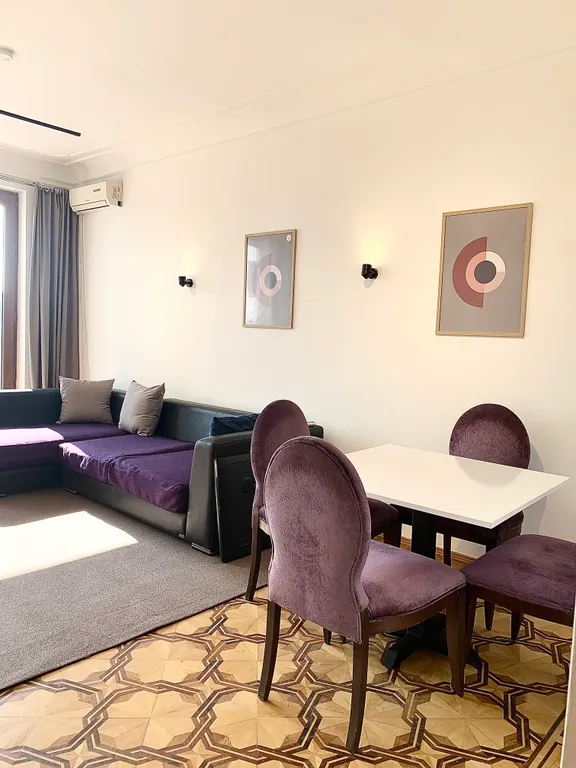 2 спальни в центре напротив бульвара