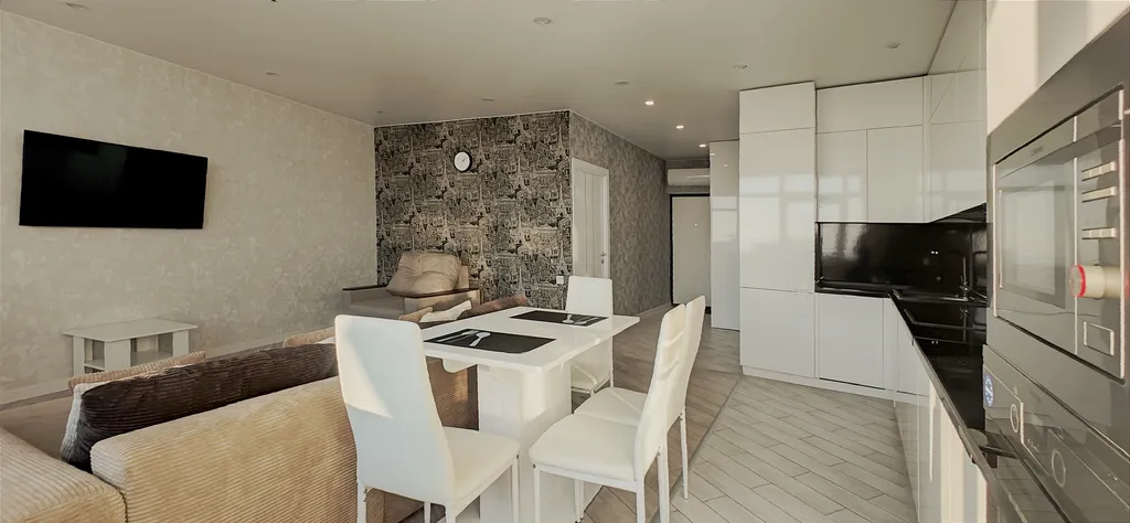 Стильные апартаменты с видом на море