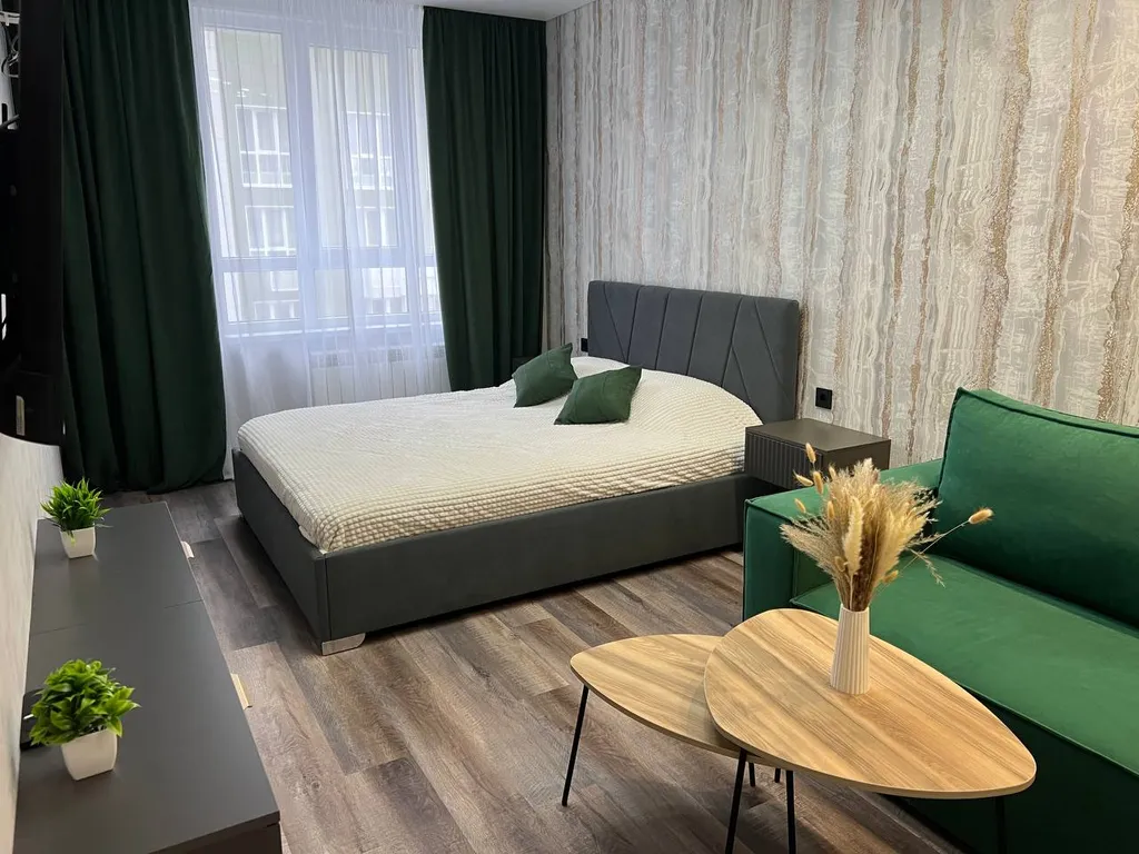 Квартира в центре с дизайнерским ремонтом и панорамным видом на город