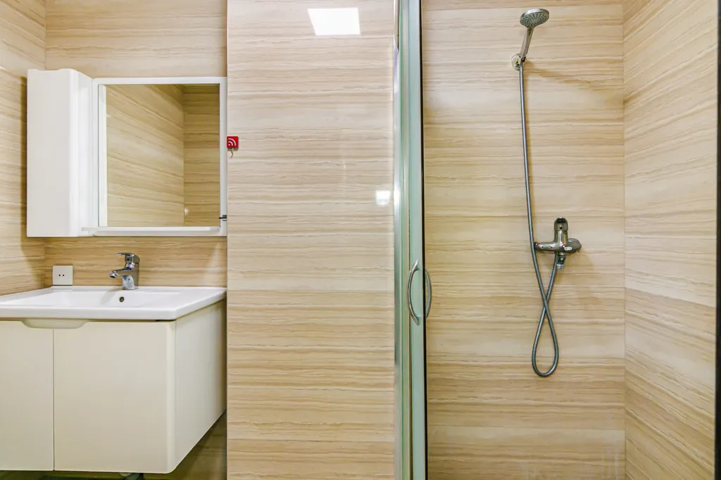 Turquoi̇se apartment