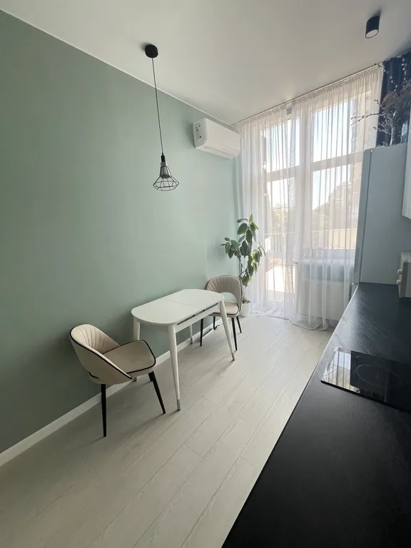 Квартира с парковкой в центре