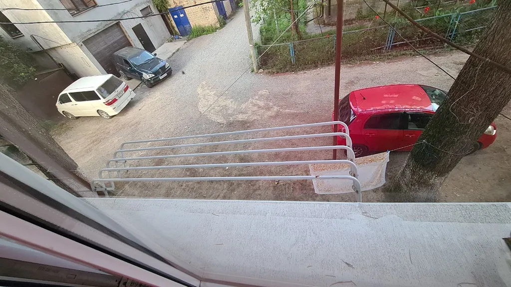 Квартира со свежим ремонтом рядом с морем