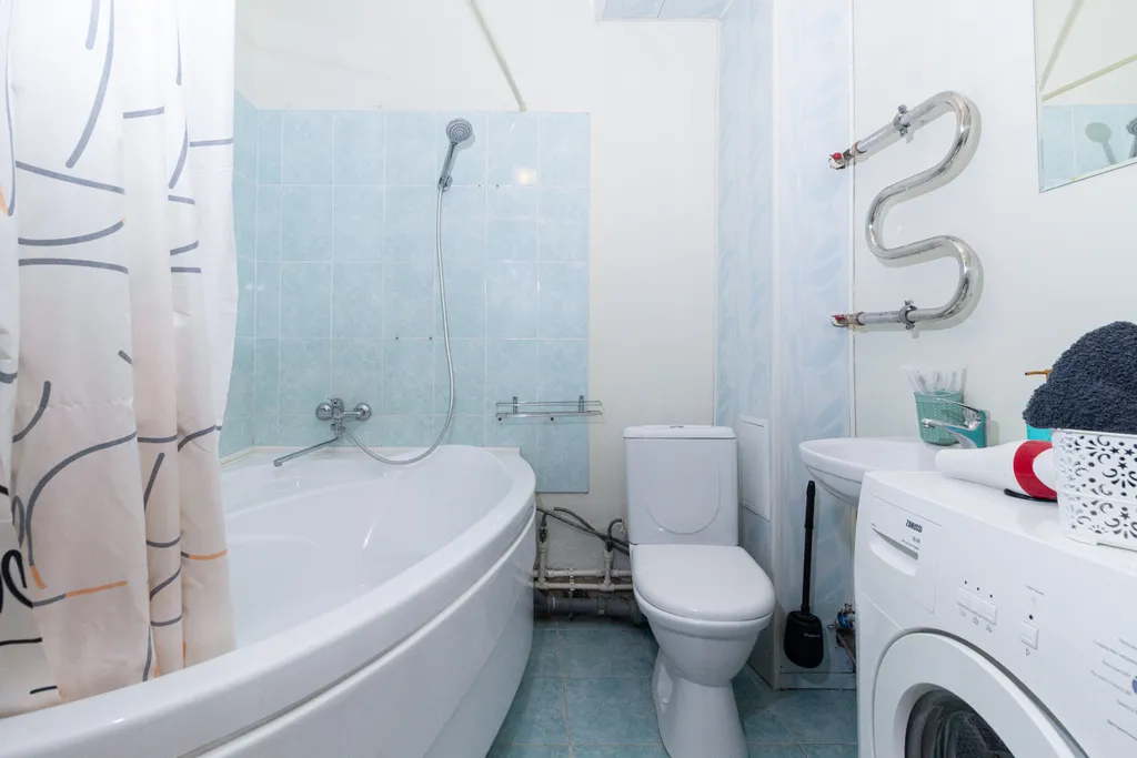 Просторная студия в центре Тюмени для 4 гостей!