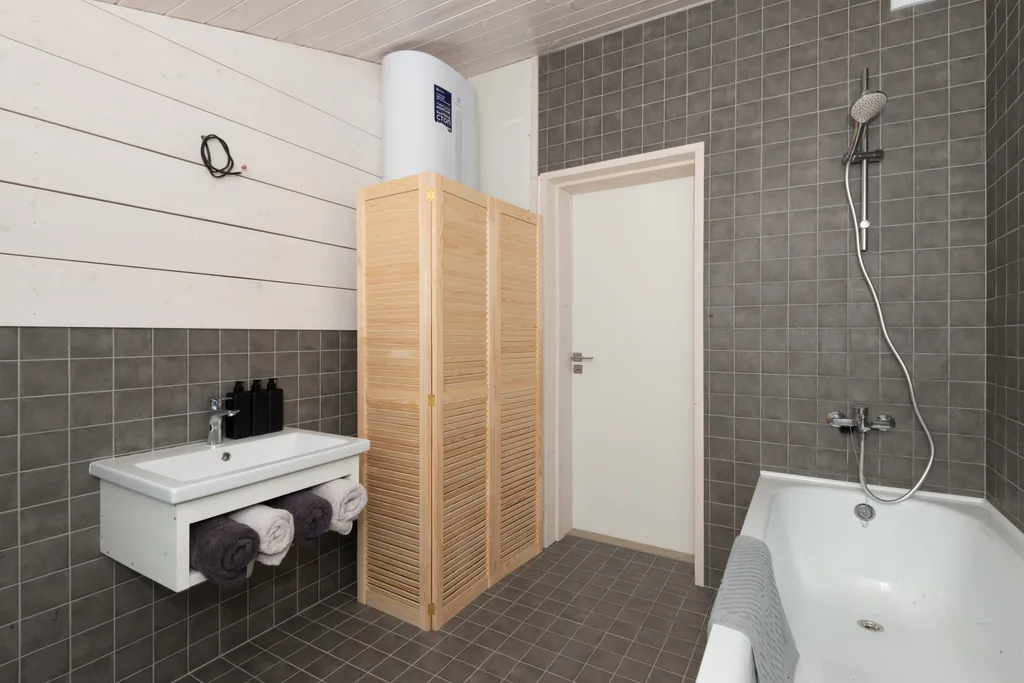 Дом с частным пляжем