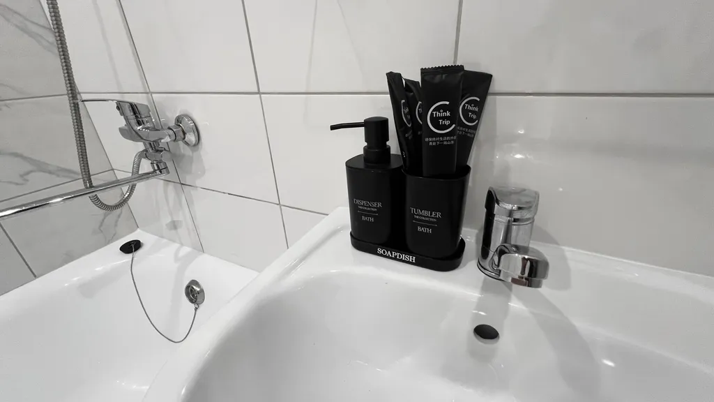 Комфортабельная 2-комнатная квартира с новым дизайнерским ремонтом