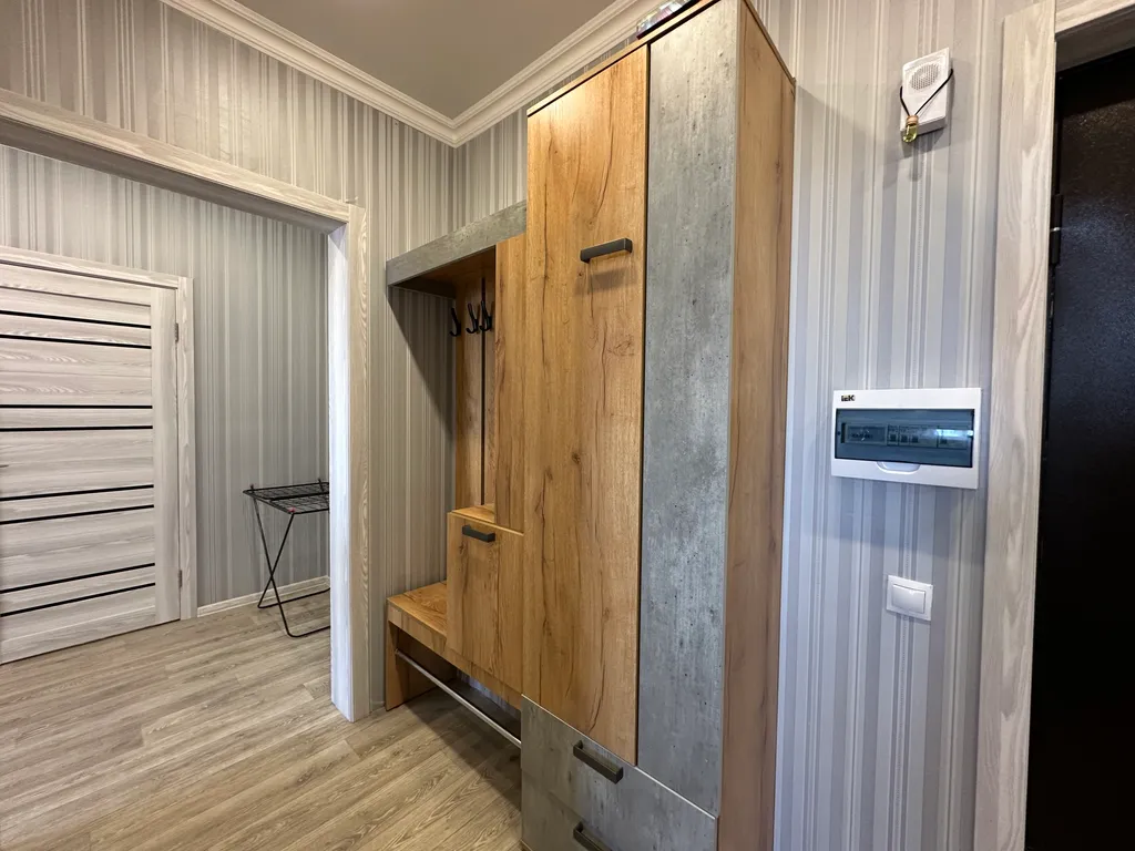 Двухкомнатные апартаменты ЛайкХоум на Фронтовиков 8/3