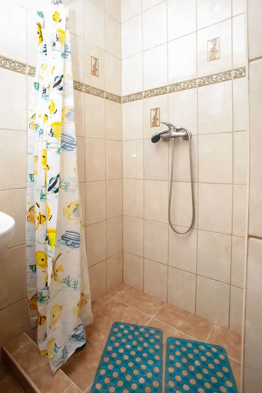 Квартира Квартира Отличный двухместный номер с большой кроватью — Сириус