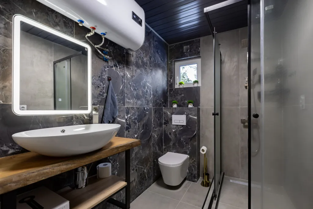 Коттедж Уютный дом с 2 спальнями с видом на лес — Крошнозеро