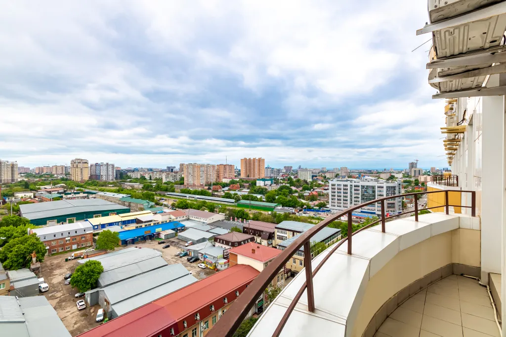 Квартира Стильная квартира для 6 гостей | жк «большой» | smart tv, балкон — Краснодар