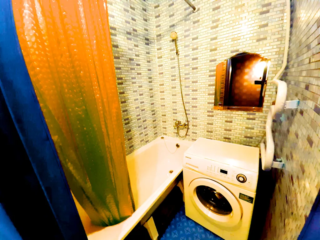 2-комнатная квартира на автовокзале возле аэропорта и центра