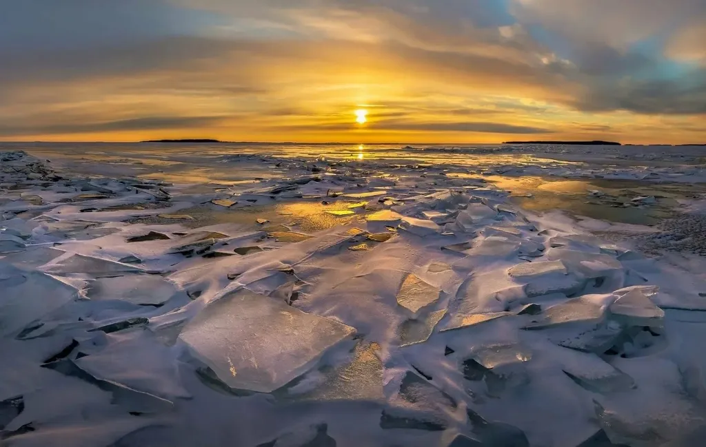 Дом с русской жаркой баней в Карелии
