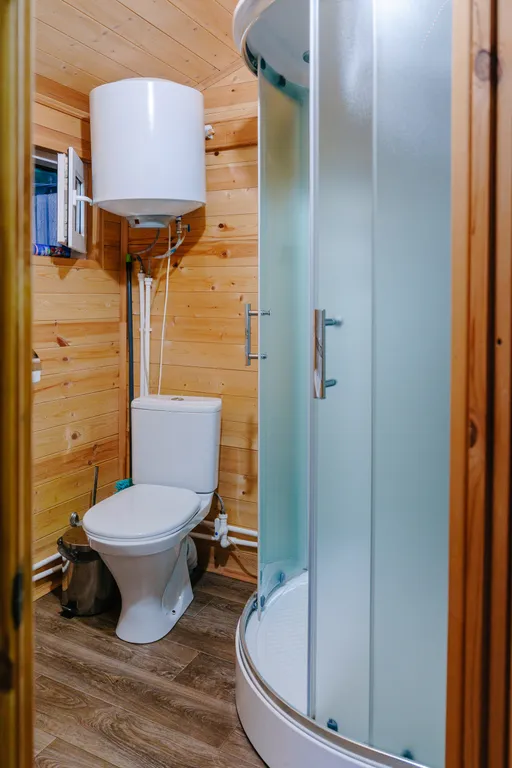 Домик с уютной террасой с красивым видом на горы