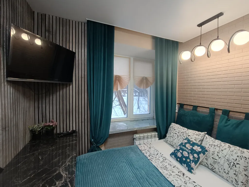 Квартира Квартира Уютная студия-апартамент для командировок, сессий, лечения — Екатеринбург