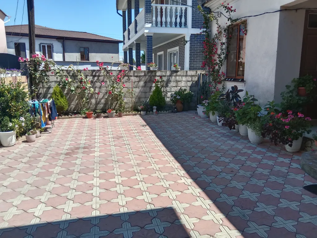 Квартира Уютная и просторная комната с удобствами — Сухум