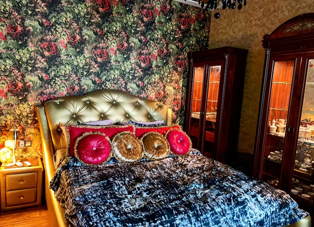 Элитная видовая люкс квартира с террасой дизайна R Cavalli