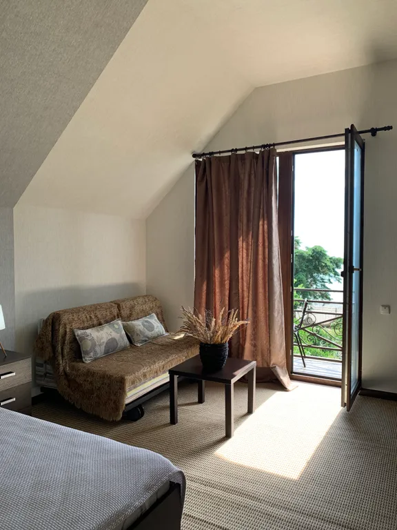 Апартаменты с видом и выходом на море