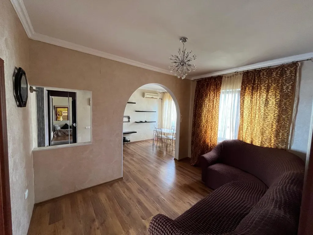 Просторная квартира у моря