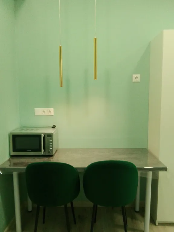 Красивая и уютная студия вблизи метро недалеко от центра