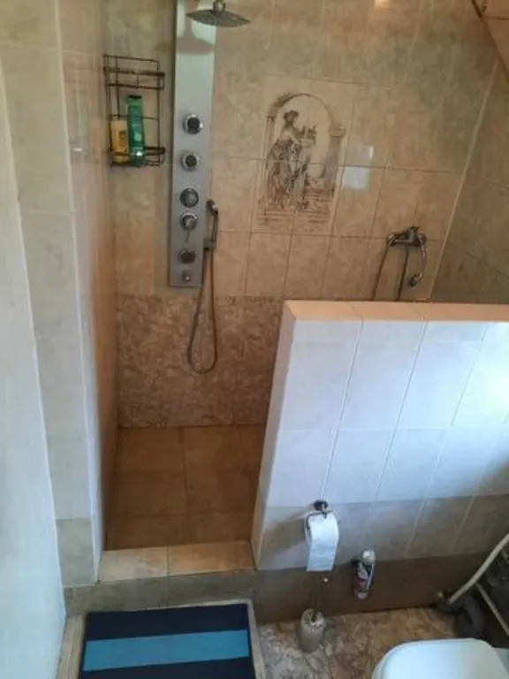 Коттедж Уютный пяти-спальный коттедж — Борзые