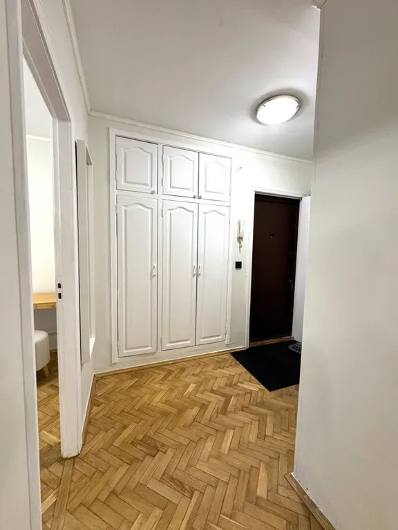 Квартира Светлые апартаменты в центре, с новым ремонтом и 10 минутах от метро — Москва