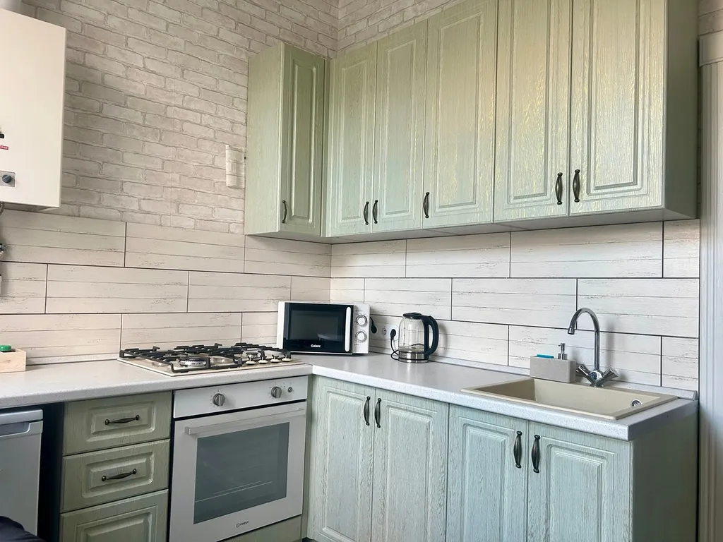 Квартира в центре на набережной с видом на волгу