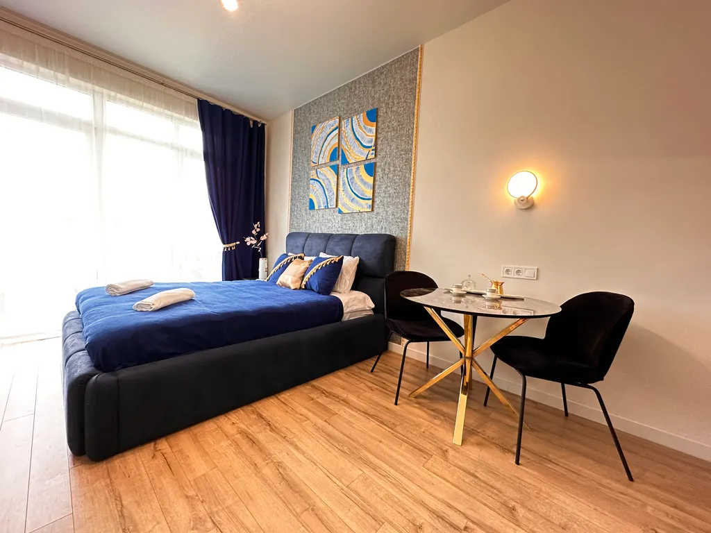 Квартира Золотая студия, бассейн + парковка free, жк white sails — Батуми