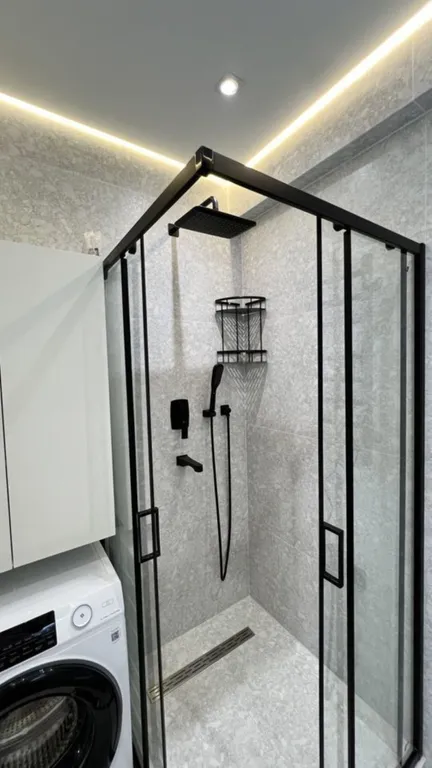 Квартира с бaлконoм и видом на моpе