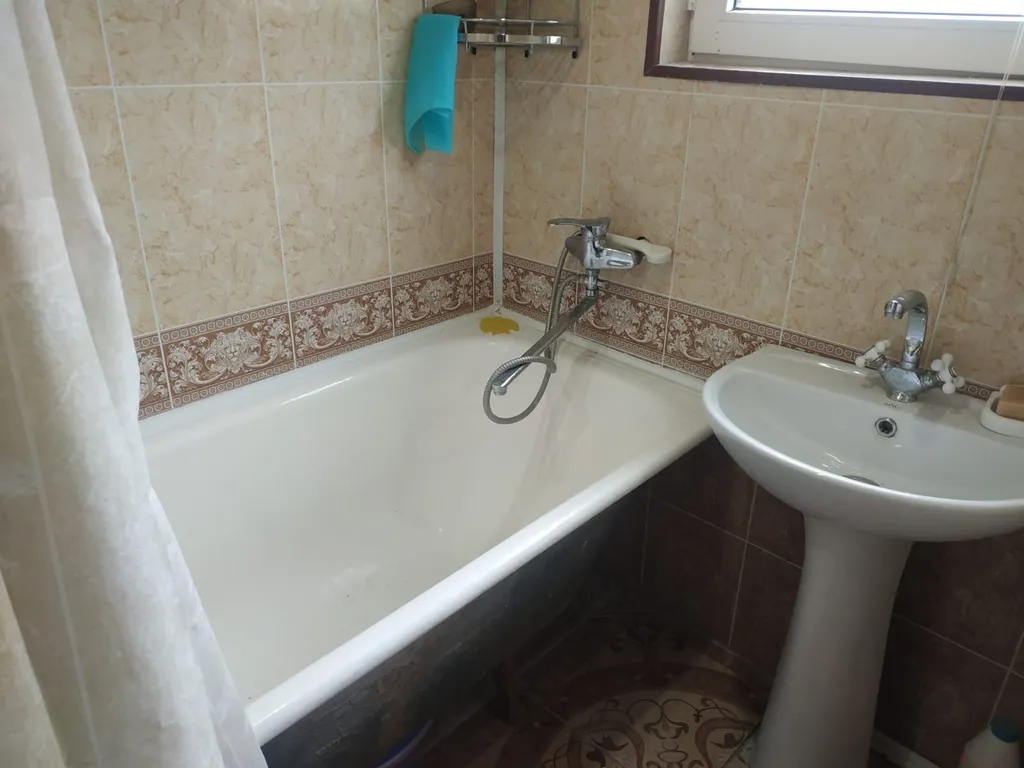 6-комнатный Дом